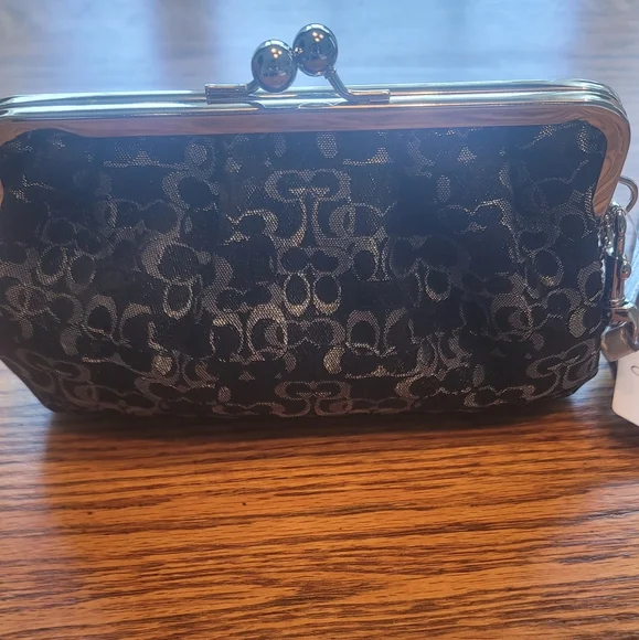 NWT Coach CC Signature Black Silver Gray Pewter Small Wristlet Bag Clutch Purse - Picture 1 of 8